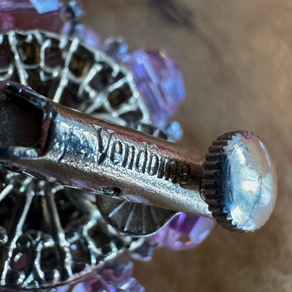 VTG Vendome Pink Beaded Cluster Clip Earrings Pat 280950 AB  Gold Tone 1950s - Picture 6 of 15